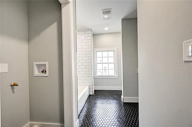621 N Murat St #2-B — Photo 7