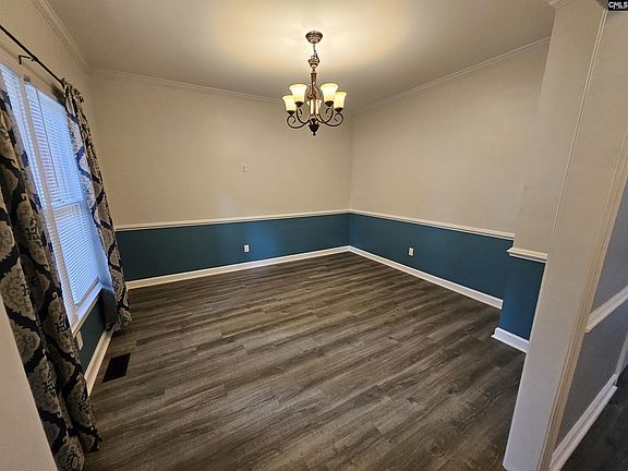 5th image of 208 Winchester Ct