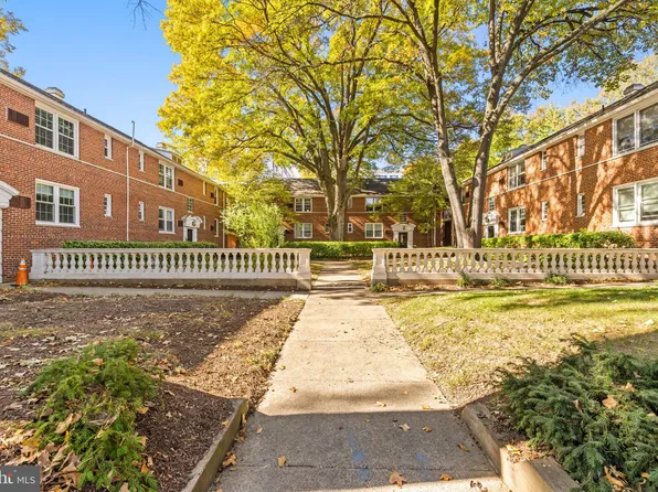 102 N George Mason Dr APT 4, Arlington, VA 22203