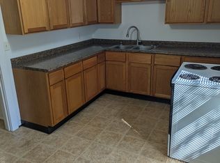 809 E High St, Urbana, IL 61801
