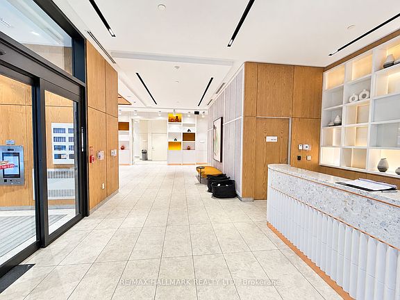 3rd image of 15 Richardson St #2005