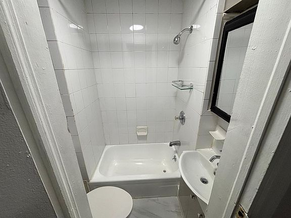 3rd image of 307 58th St #2