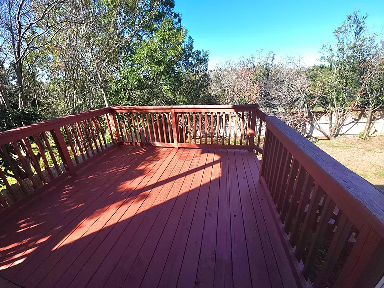 21215 Encino Ash — Photo 20