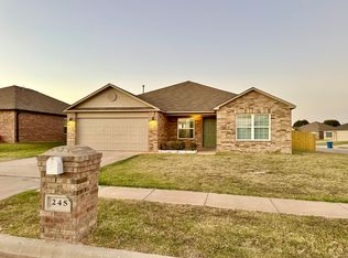 245 NE 21st Ct, Newcastle, OK 73065
