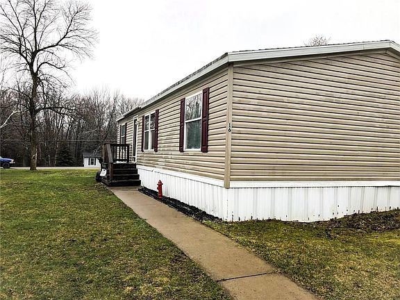2nd image of 16 Glenview Dr