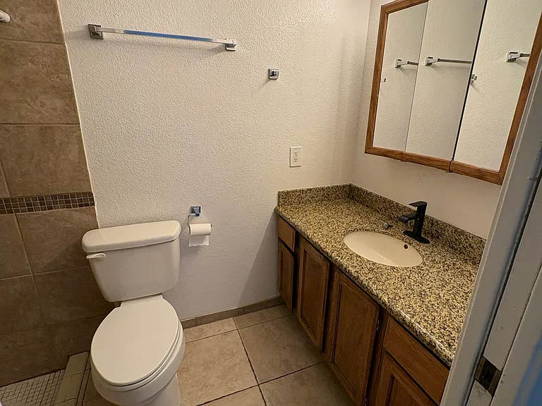 1654 W Twin Ridge Rd — Photo 9