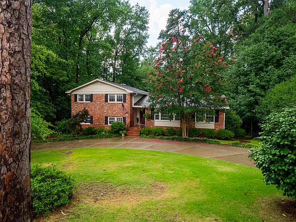 4th image of 6401 Whiteoak Rd