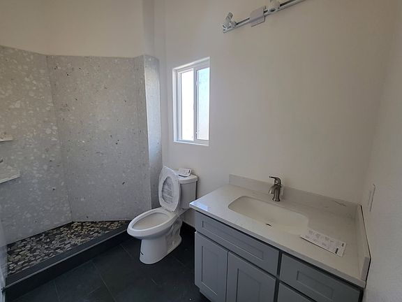 5th image of 2648 Van Winkle Ln #B
