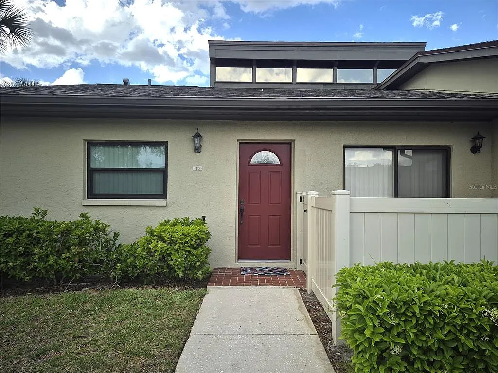3 bed, 2.0 bath, 1445 sqft, $2,500 — Photo 4