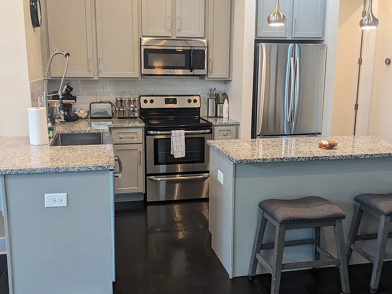 1021 Wedgewood Ave — Photo 10