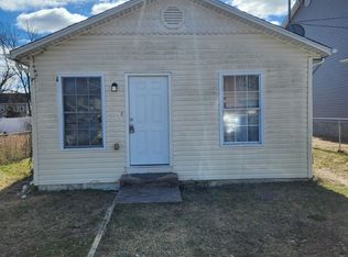 18 3rd Ave, Toms River, NJ 08757