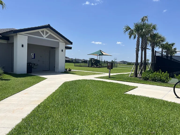 17532 Paradiso Way — Photo 42