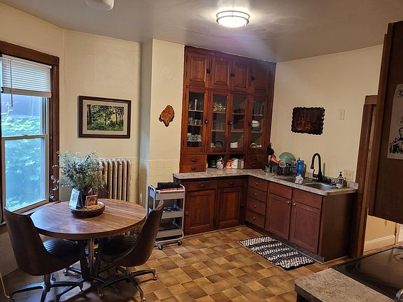 5th image of 763 Tuscarora Ave