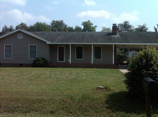 211 Timberland Dr, Grover, NC 28073