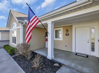 502 Providence Ln, Hebron, OH 43025