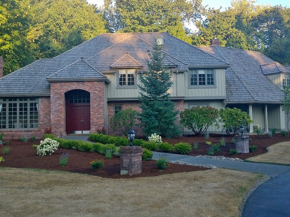 1st image of 6710 218th Ave NE