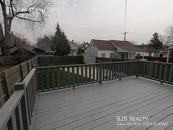 4th image of 2147 W 106th St