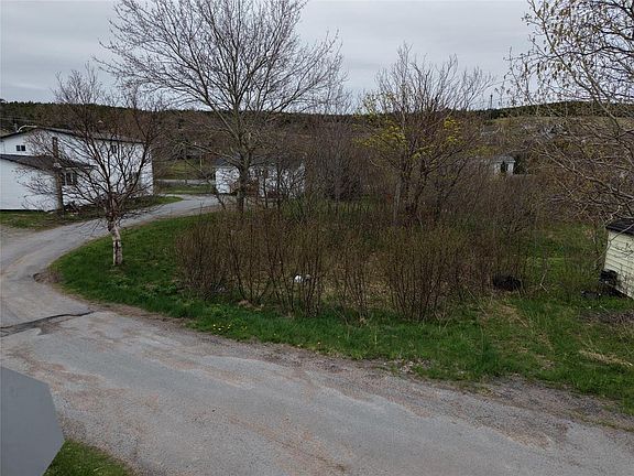 4th image of 4 Brook Lane