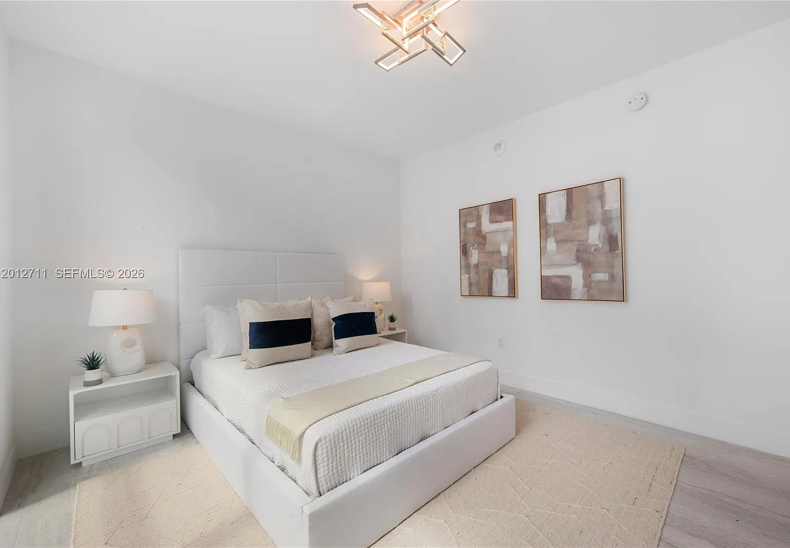 100 E Las Olas Blvd — Photo 1
