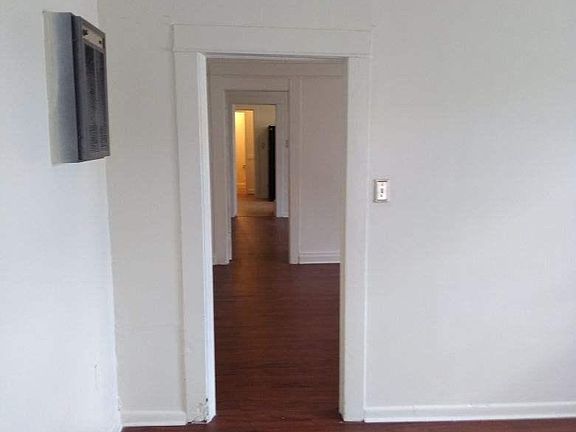 3rd image of 1212 E 25th Ave #Upstairs