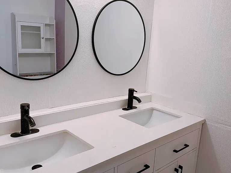 4360 Greenberry Ln — Photo 12