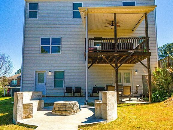3rd image of 3835 Hawk Tail Dr