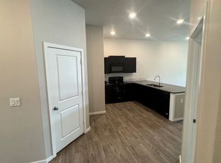9702 Saratoga Ave #B, Lubbock, TX 79424