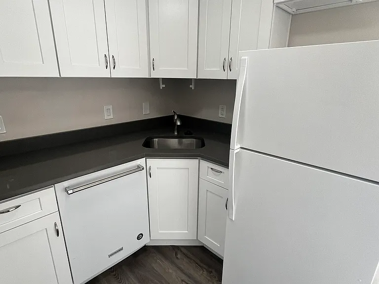 Oak North Apartments — Photo 6