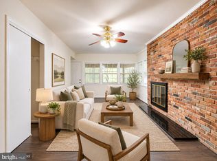 2505 Leeds Rd, Oakton, VA 22124