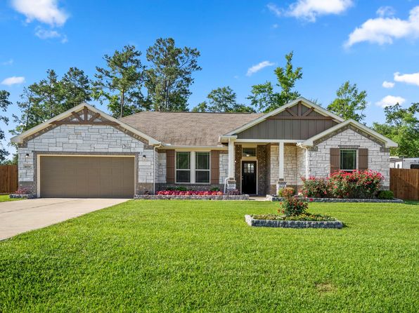 16070 Deer Pines Dr, Conroe, TX 77303