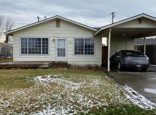 707 S 1st Ave, Connell, WA 99326