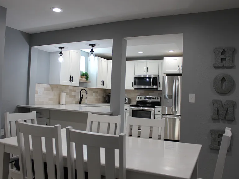 1613 E 8th Ave #B — Photo 11