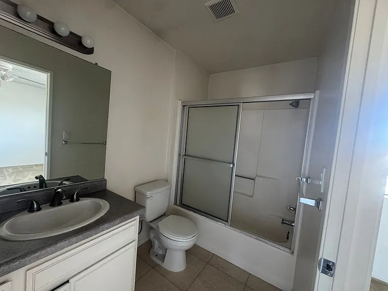 1340 W 255th St #2 — Photo 17
