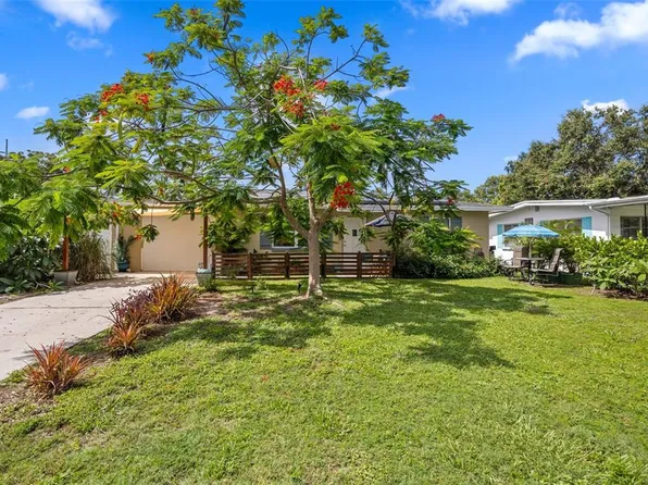 5236 48th Ter N, Saint Petersburg, FL 33709