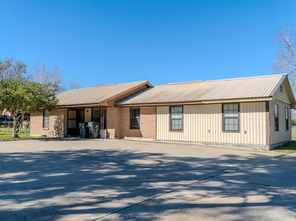 4959 Highway 90, Alleyton, TX 78935