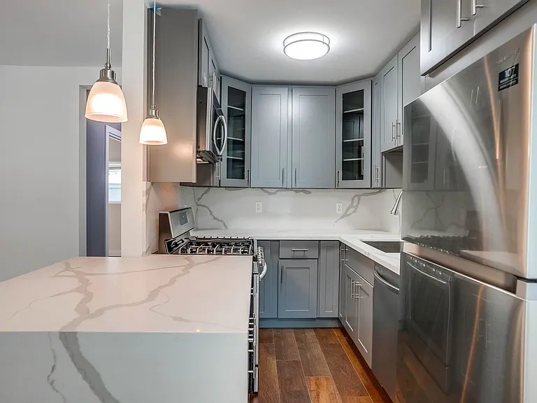 920 Enterprise Ave — Photo 12