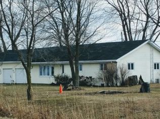 6335 Pine Bluff Rd, Morris, IL 60450