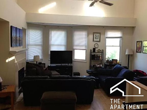 3rd image of 2320 N Southport Ave #33333333