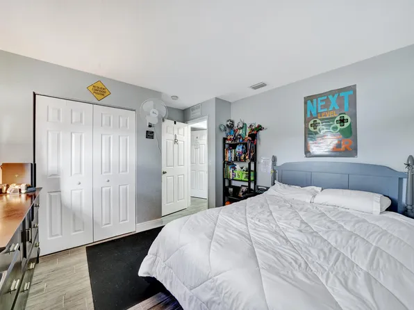 408 SW Molloy Street #408, Port St Lucie, FL 34984