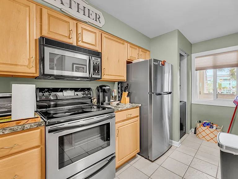 69 W Mariners Cay Dr — Photo 4