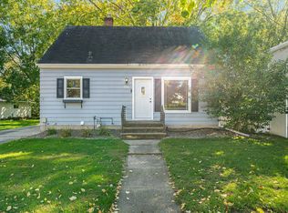 1015 W Hawes Ave, Appleton, WI 54914