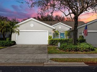 6168 Mandalay Cir #9, Naples, FL 34112