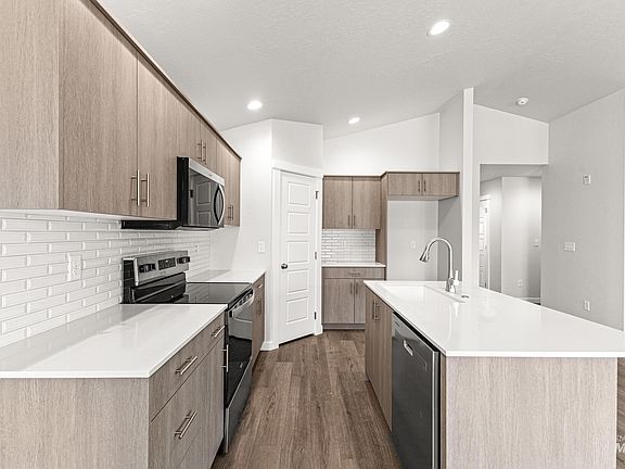 5th image of 5397 S Bittercreek Ave