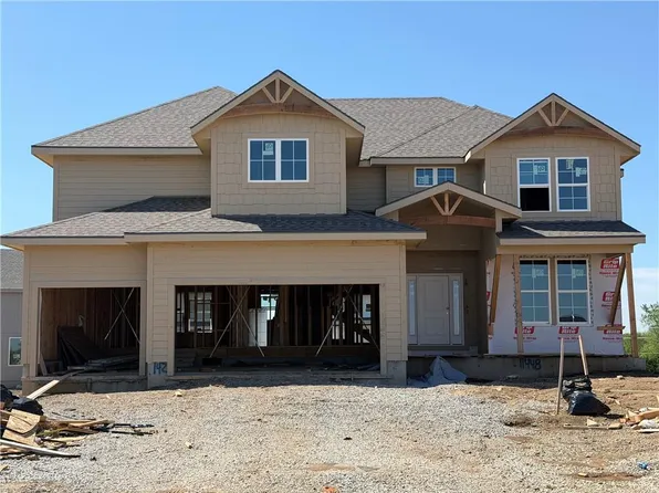 11448 S Emerald St, Olathe, KS 66061