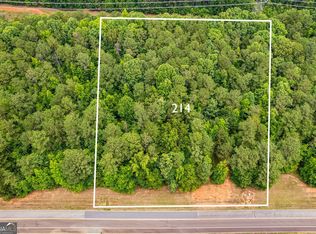 214 Crescent Dr, Forsyth, GA 31029