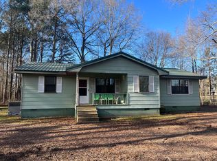 1906 Utility Rd, Rocky Face, GA 30740