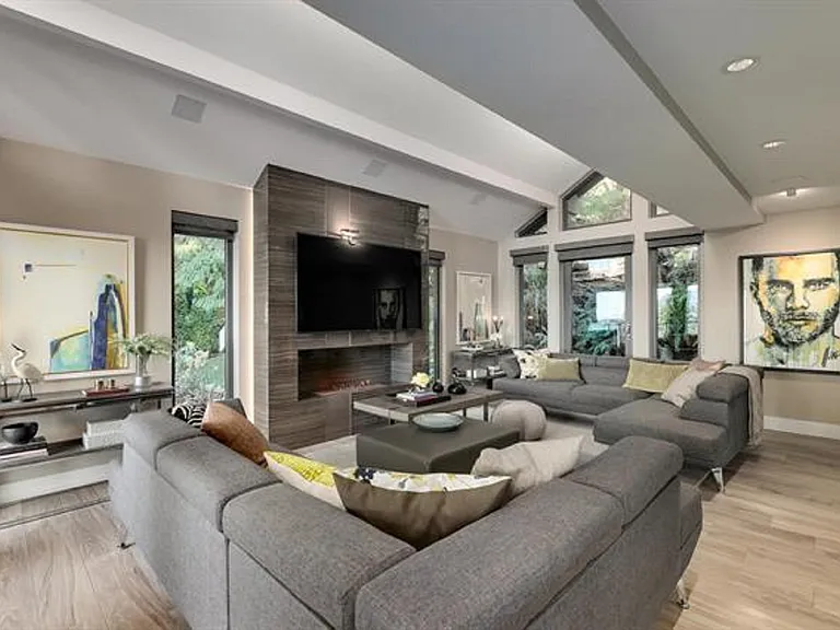 445 Mountain Dr — Photo 13