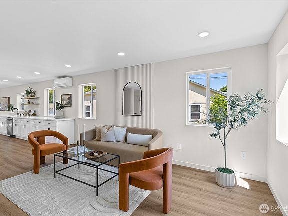 2nd image of 5041 Bowen Place S