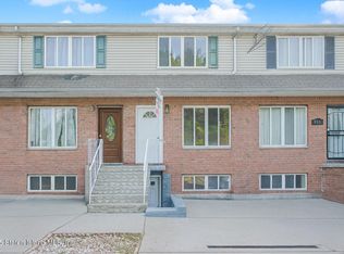 331 Union Ave, Staten Island, NY 10303