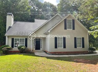 10 Hawks Nest Ct, Sharpsburg, GA 30277